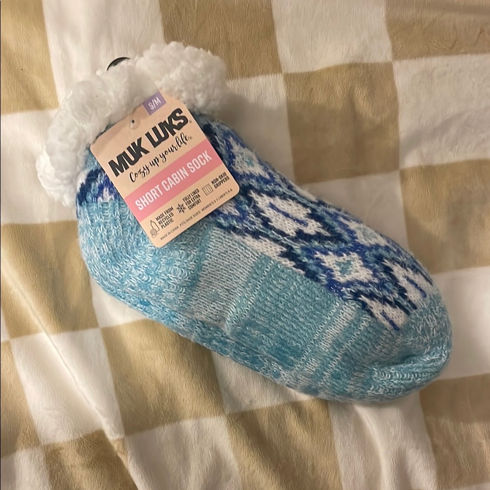 Muk Luks Blue and White Casual Socks Cozy Winter Style